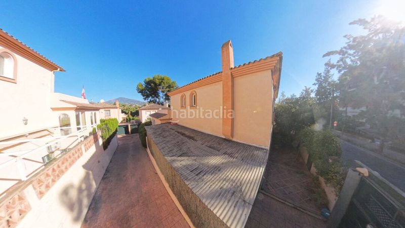 Foto cc8d095a-4547-4c1a-a4a9-97ce2bd8187d. Casa adossada amb aparcament piscina a Guadalmina Alta Marbella