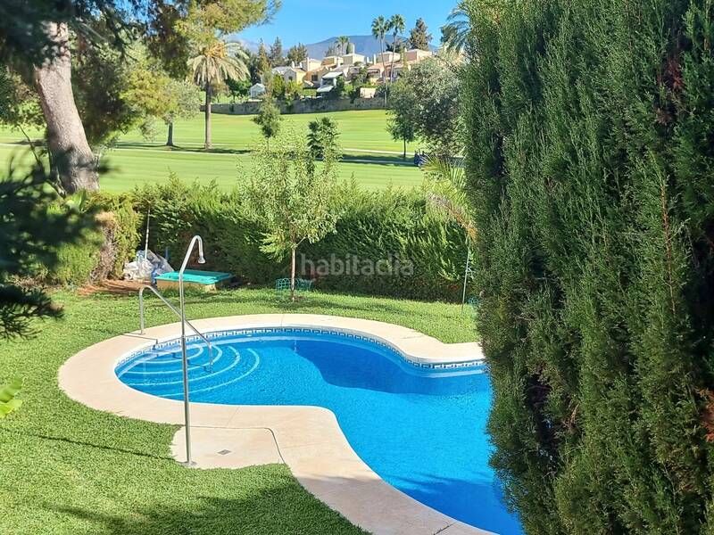 Foto e579bcd9-2987-400a-a05f-53d19311aad9. Casa adossada amb aparcament piscina a Guadalmina Alta Marbella