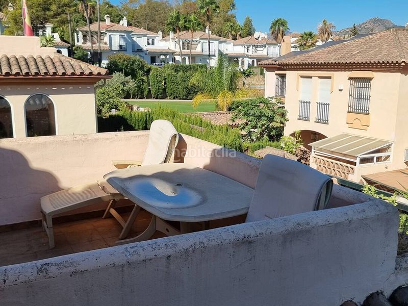Foto e7053b26-dee6-4989-ae55-c49e19e1c28c. Casa adossada amb aparcament piscina a Guadalmina Alta Marbella