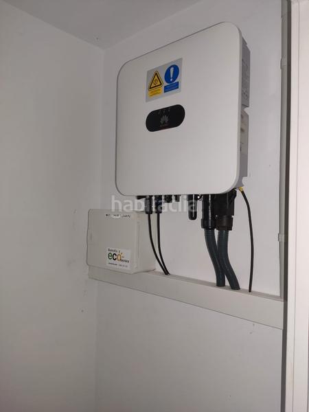 Foto 981722ae-3940-4df2-8a57-48beed4fa8f2. Casa pareada descubre esta magnífica casa esquinera , completamente restaurada y lista para convertirse en tu nuevo hogar. en Pineda de Mar