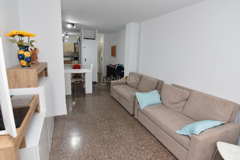 Foto 087e6ba2-1080-4681-9e04-207288eb3e9a. Piso ocasion centro 2 hab a 100m del mar en Centre Pineda de Mar