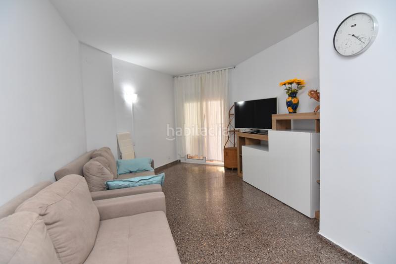 Foto e8b6a6b3-235a-4d30-a8a5-24bbefa70e80. Piso ocasion centro 2 hab a 100m del mar en Centre Pineda de Mar