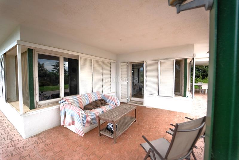 Foto d7aec1d6-1647-407e-8966-222473f1ac25. Chalet ubicada en una zona tranquila junto al pueblo , esta impresionante propiedad ofrece la combinación perfecta en Pineda de Mar