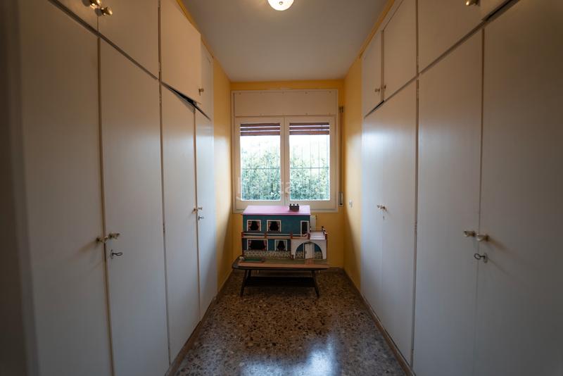 Foto e6605b20-ab01-400f-97d2-792003352d7e. Chalet ubicada en una zona tranquila junto al pueblo , esta impresionante propiedad ofrece la combinación perfecta en Pineda de Mar