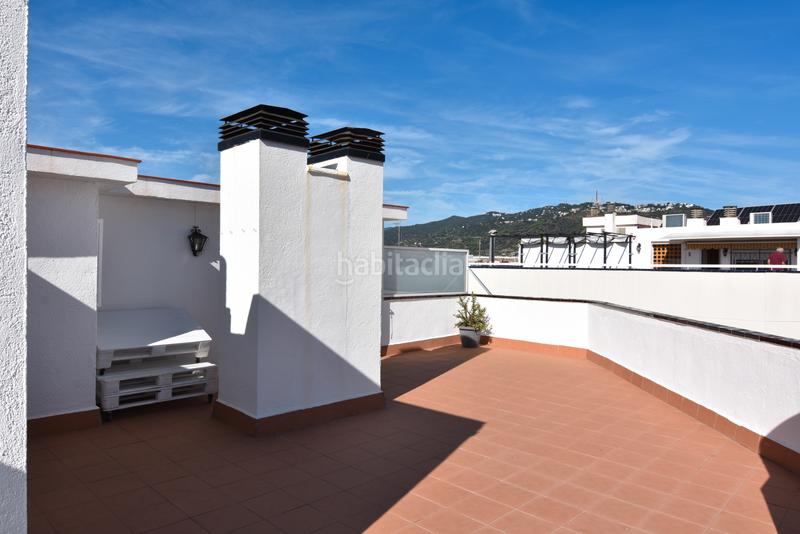 Foto 35f9d411-7dcd-4a20-9e1e-ce1de311b96c. Duplex avec cheminée piscine dans Centre Pineda de Mar