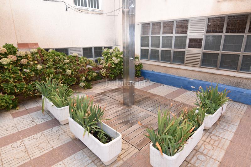 Foto b351da3d-059d-4c6b-bd93-0e0b61665be8. Duplex avec cheminée piscine dans Centre Pineda de Mar