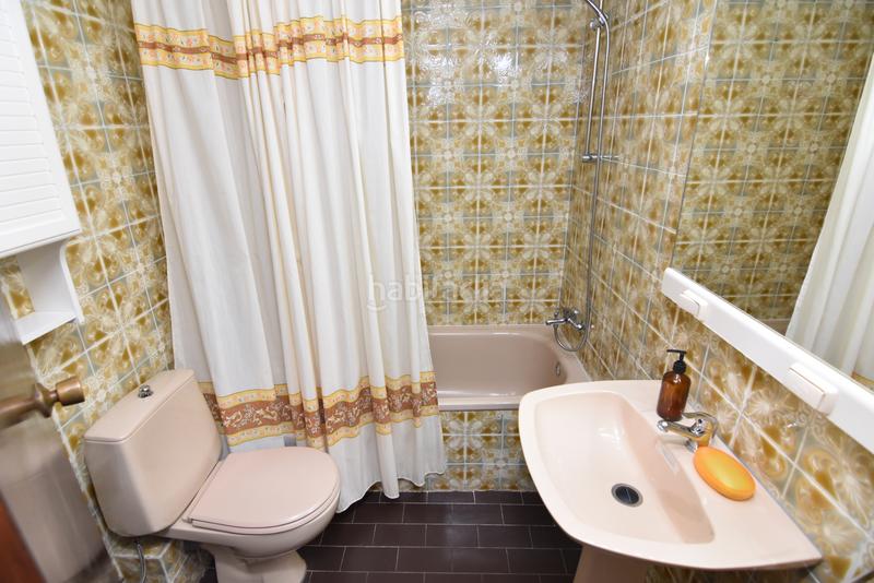 Foto dc2e6a34-279d-4165-8549-b2d0664be9b5. Duplex avec cheminée piscine dans Centre Pineda de Mar