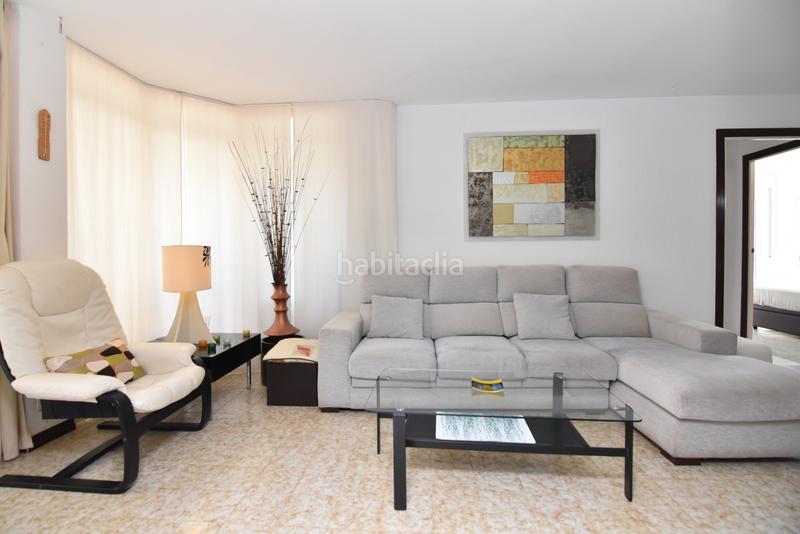 Foto ed49a38b-67e0-46c5-93c6-619802dcd4a9. Duplex avec cheminée piscine dans Centre Pineda de Mar