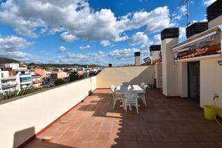 Dúplex a Centre. Duplex en centro de pineda