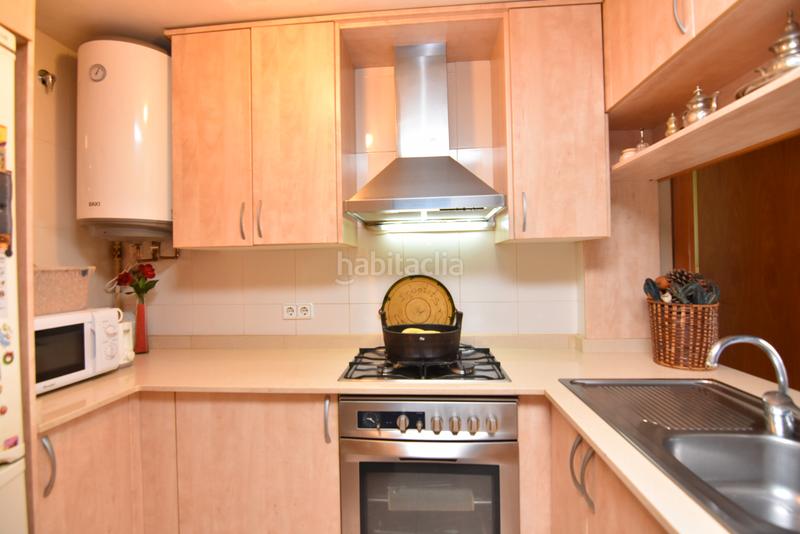 Foto 491d830f-811b-43f6-9146-478c42847904. Dúplex amb calefacció a Centre Pineda de Mar