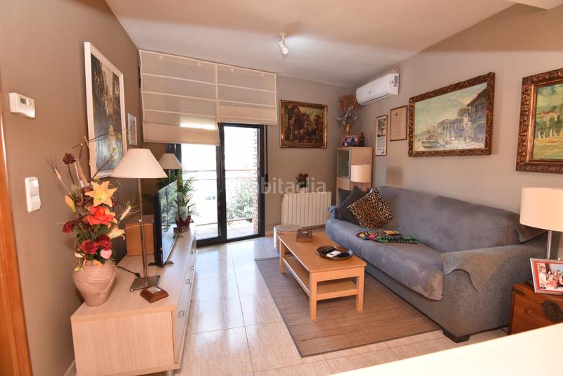 Foto 55c04dd0-4359-4e23-9034-5e669b420eef. Dúplex amb calefacció a Centre Pineda de Mar