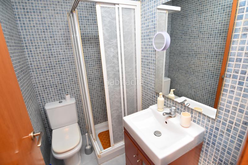 Foto f384b017-87d6-44ab-8f82-7c212d44b62a. Dúplex amb calefacció a Centre Pineda de Mar