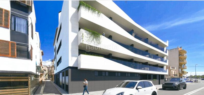 Foto be86eeb0-8830-4e42-ad51-60a0e0948e62. Appartement dans carrer balmes 19 dans Canet de Mar