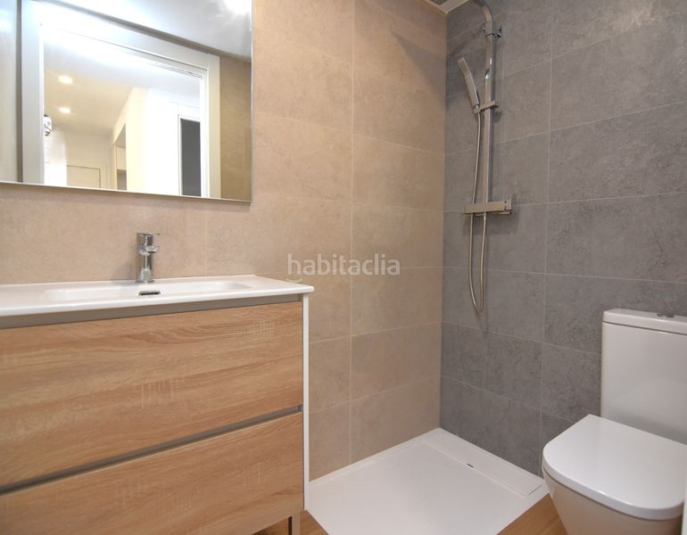 Foto fee9c64b-2770-4416-8e72-e8f9ca7896f5. Pis amb calefacció a Centre Blanes