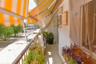 Etagenwohnung  Carrer de l'església. Piso 2 hab en primera linea de mar
