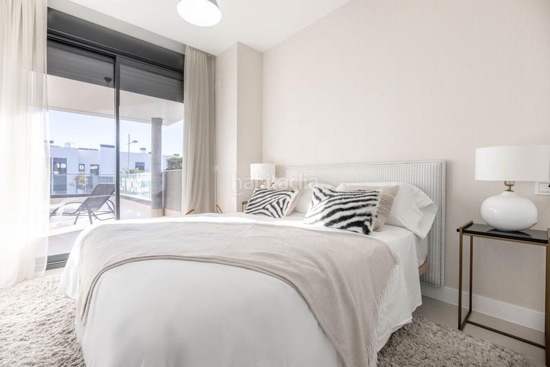 Foto 7ac811a6-e36a-40da-a63e-aba86d2feea8. Erdgeschoss mit parking pool in Zona Calvario Estepona