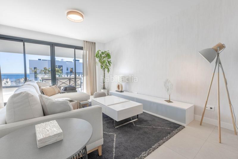 Foto e8c1237e-fae2-4788-8767-049d15094438. Ground floor with parking pool in Zona Calvario Estepona