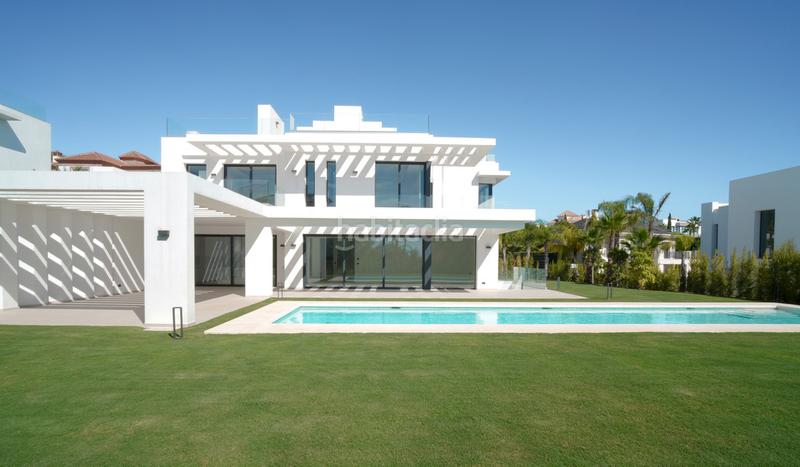 Foto 04847dad-738b-40d6-8424-5b49643eebbf. Chalet in Paraiso - Barronal Estepona