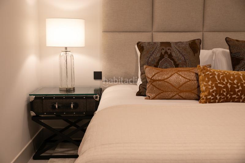 Foto 0fa227af-a47f-4e06-b97b-1a6c860f0396. Apartament amb aparcament piscina a Las Lomas de Río Verde Marbella