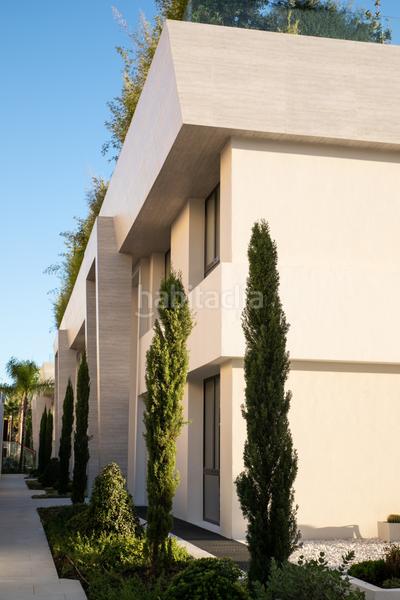 Foto 1470d53a-eb66-4917-b936-605ca65aef2f. Apartament amb aparcament piscina a Las Lomas de Río Verde Marbella