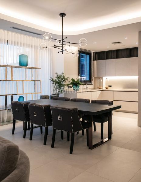 Foto 898234e3-7083-4bf5-bf82-a933a8e1dc42. Apartament amb aparcament piscina a Las Lomas de Río Verde Marbella