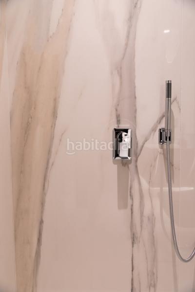 Foto d50a5e35-0ac2-4c38-baac-9307ba2369c5. Apartamento en Las Lomas de Río Verde Marbella