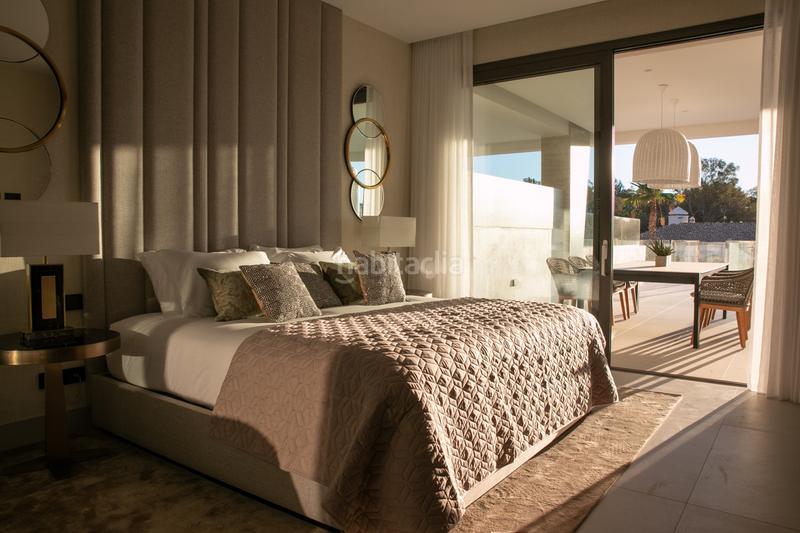 Foto 3e8899ef-5d15-420d-a6f2-2b9d42c7515e. Appartement avec parking piscine dans Las Lomas de Río Verde Marbella