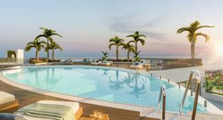 Rez-de-chaussée à Bahía de Marbella