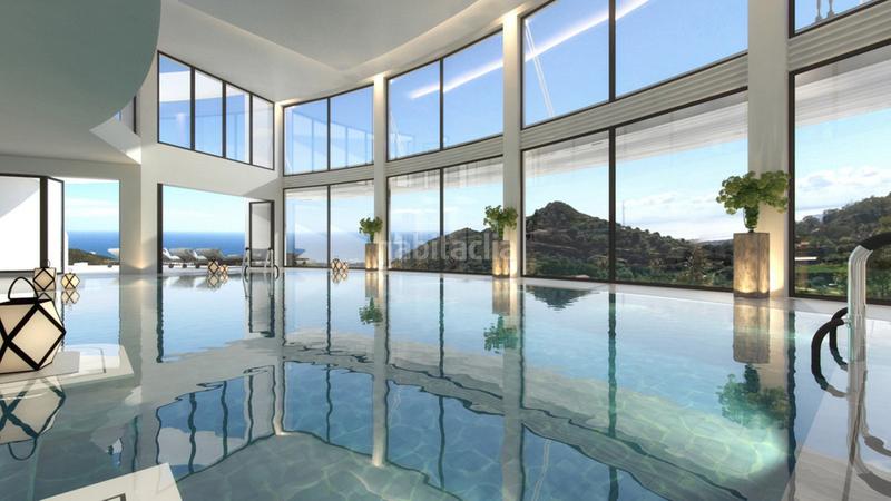Foto 7661cc00-decd-4d0f-8874-1b3765424601. Penthouse with parking pool in Torrecilla - La Cañada Marbella