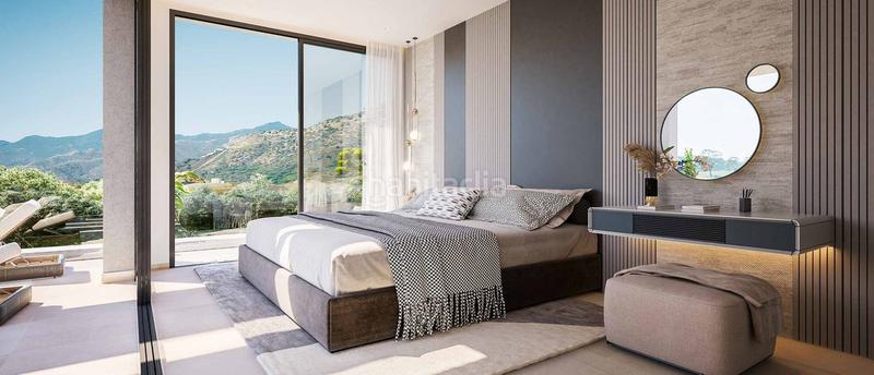 Foto 9ba7b0a9-fae9-4789-bc04-743c02d007d7. Chalet avec parking piscine dans Nueva Atalaya Estepona