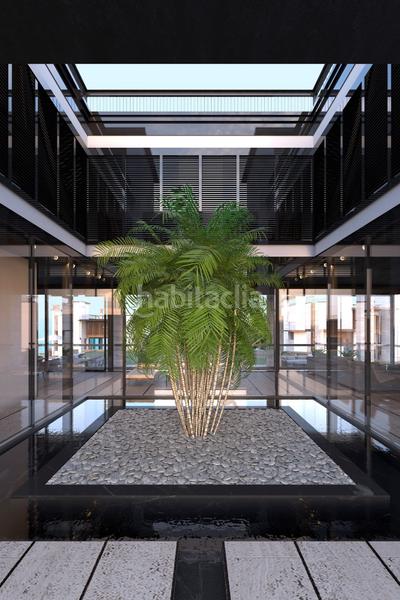 Foto 9b01cbb0-7bc3-4d2a-a28e-93e9de09a069. Chalet mit parking pool in La Dama de Noche - La Alzambra Marbella