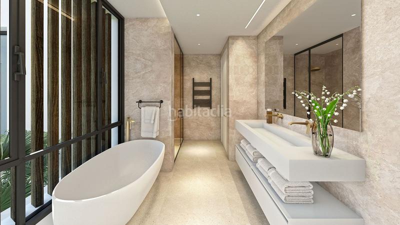 Foto d37b88ed-b9d5-4897-a7ee-0b9e9484914d. Chalet con parcheggio piscina in Puerto Banús Marbella