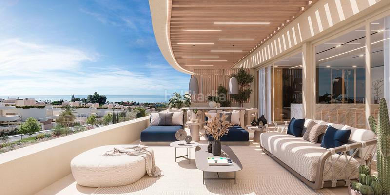 Foto 3aaf3aa4-c6b9-405b-aa79-2fc024f50be6. Penthouse with parking pool in Los Monteros Marbella