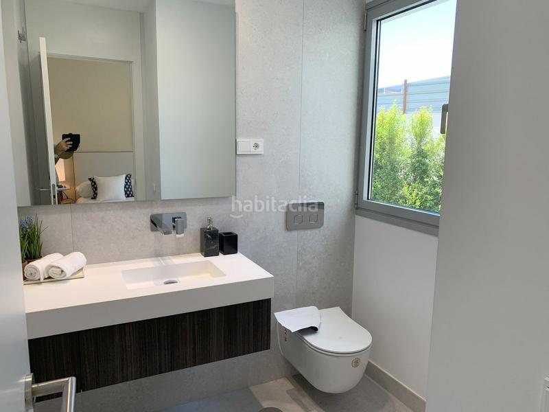 Foto 81a6d77e-aabe-4885-b5cc-53f3be9c40dd. Erdgeschoss mit parking pool in El Rosario - Ricmar Marbella