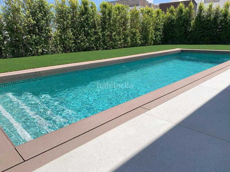 Foto 267de54d-fcf2-47f8-a8a9-bf867a08107d. Rez-de-chaussée avec parking piscine dans El Rosario - Ricmar Marbella