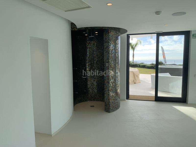 Foto 90dcefcd-7b94-42cd-a33a-1cd2487fc466. Penthouse with parking pool in Torrecilla - La Cañada Marbella