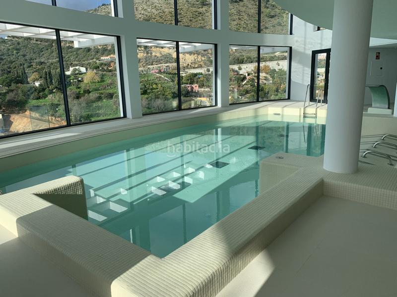 Foto cfe4cf56-8212-4120-a55a-b9feee1bff2c. Penthouse with parking pool in Torrecilla - La Cañada Marbella