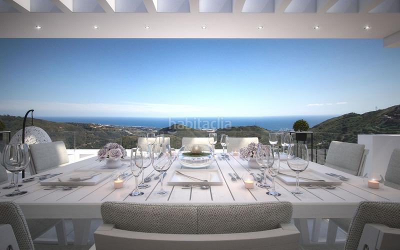 Foto 2ad5c440-9240-40a1-9e9d-4594bdd0edb8. Penthouse with parking pool in Torrecilla - La Cañada Marbella