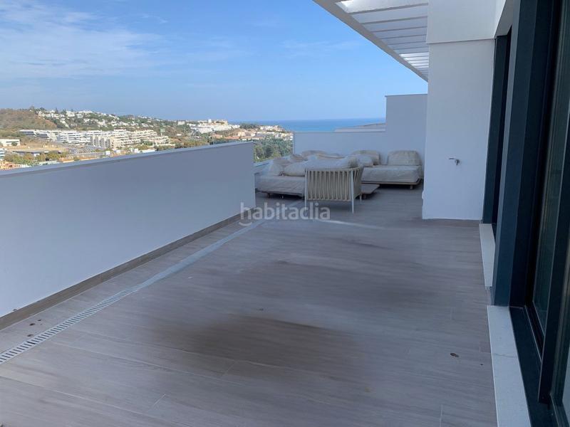 Foto 3f307b35-7358-4a2c-aea3-e4b2908246fe. Planta baixa amb aparcament piscina a la cala Mijas Mijas