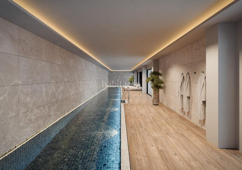 Foto bbfd57f6-0485-4c4e-a921-36e76b7b35b7. Ground floor with parking pool in Alto de los Monteros Marbella