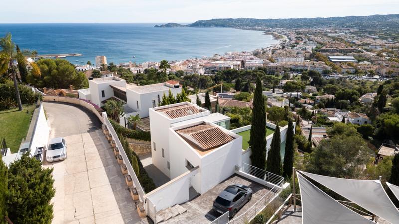 Foto 74ff2284-8126-4472-9b91-c61bdf0a3c13. Chalet con riscaldamento parcheggio piscina in Montañar-El Arenal Xàbia