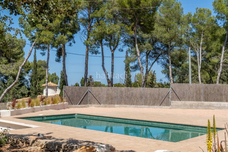 Foto ed780528-2605-4596-8779-1bb14b822b4b. Xalet amb calefacció aparcament piscina a Centro Ciudad Xàbia