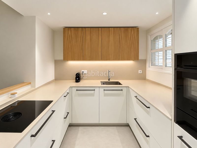 Foto bd900a39-3615-42a0-a2e2-c4565707d985. Lloguer apartament a Puerto Xàbia