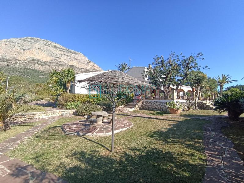 Foto fbd62e12-3444-4e44-a035-23565e1a1ad0. Chalet with heating parking pool in Partida Tosal - Zona dels Castellans Xàbia