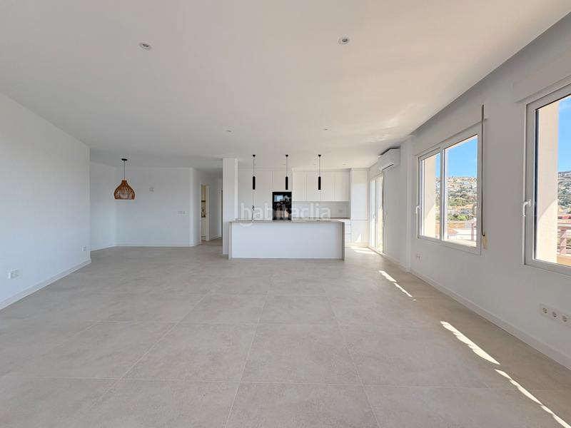 Foto b4cae4ea-5487-4631-85f9-9ccb8a9b01f6. Alquiler apartamento en Centro Ciudad Xàbia