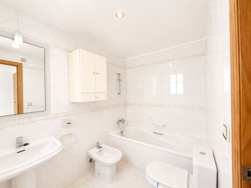 Foto eeee5688-6b66-4ec9-8773-9752df45c56b. Apartament amb calefacció aparcament a Puerto Xàbia