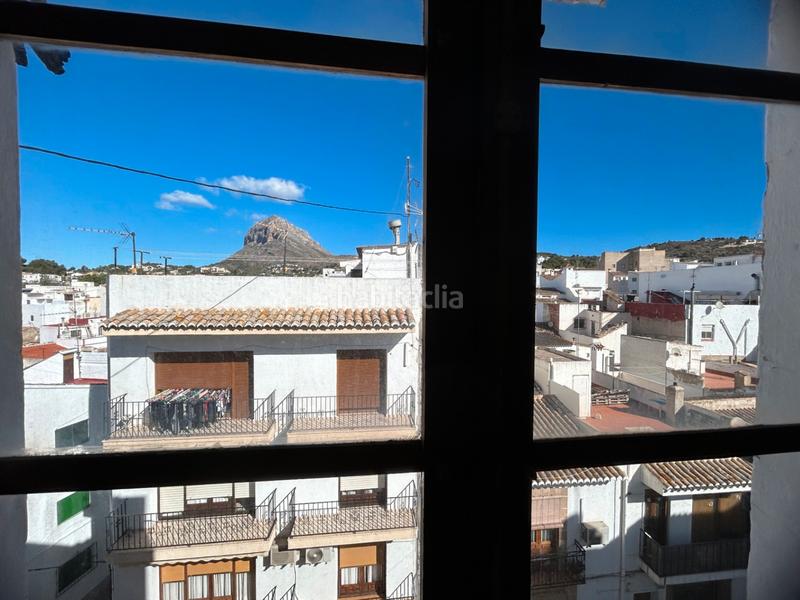 Foto bfcdeb83-c9ba-44b9-afe2-9376e43283d1. Edifici a Centro Ciudad Xàbia