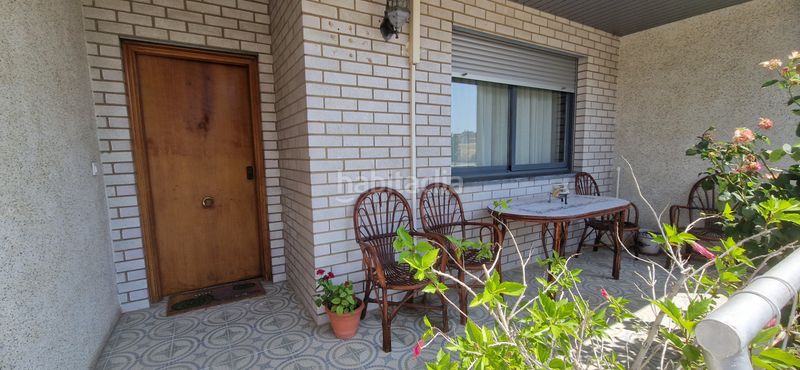 Foto 06f9329a-30ea-4986-bdfb-1a40bb85c0e2. Casa adossada amb xemeneia calefacció aparcament a Zaragoza
