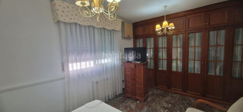 Foto 605e1a94-f706-4e7b-bd0a-b7d8135cb935. Casa adossada amb xemeneia calefacció aparcament a Zaragoza