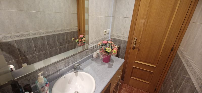 Foto 9f7a43ad-8823-4246-b795-022c1bddb60f. Casa adossada amb xemeneia calefacció aparcament a Zaragoza